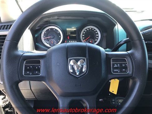 Used 2014 RAM 1500 Express RWD image 12