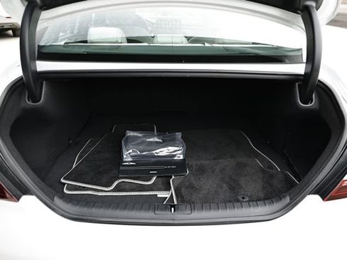 Used 2025 Genesis G70 3.3T Advanced image 30