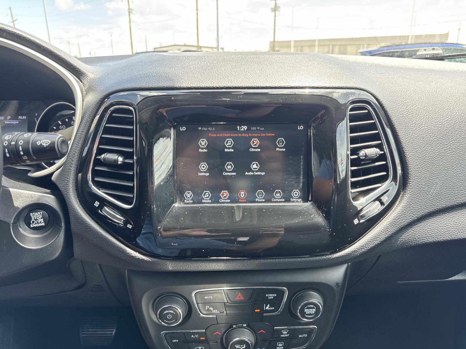 Used 2021 Jeep Compass Latitude FWD image 24
