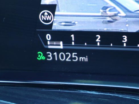 Used 2021 Cadillac Escalade Sport w/ Driver Assist Tech Package image 40