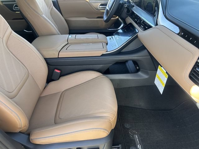 New 2027 INFINITI QX80 Luxe AWD/4WD image 13