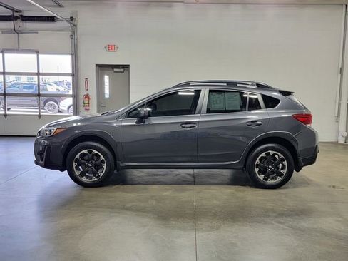Used 2021 Subaru Crosstrek 2.0i Premium w/ Popular Package #2 AWD/4WD image 8