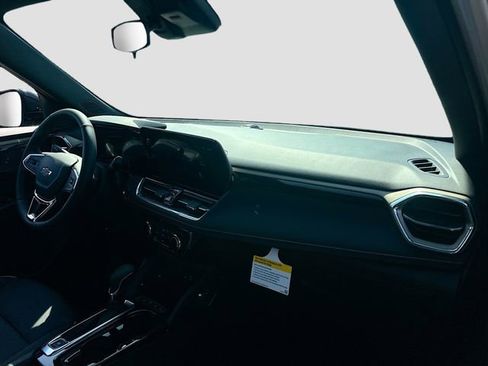New 2026 Chevrolet TrailBlazer ACTIV AWD/4WD image 29