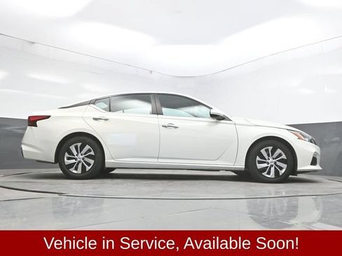 Used 2021 Nissan Altima 2.5 S FWD image 39
