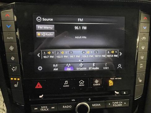 Certified 2021 INFINITI QX50 Essential w/ Convenience Package image 24