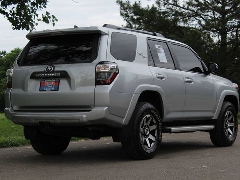 Used 2024 Toyota 4Runner TRD Off-Road Premium w/ Moonroof Package AWD/4WD image 8