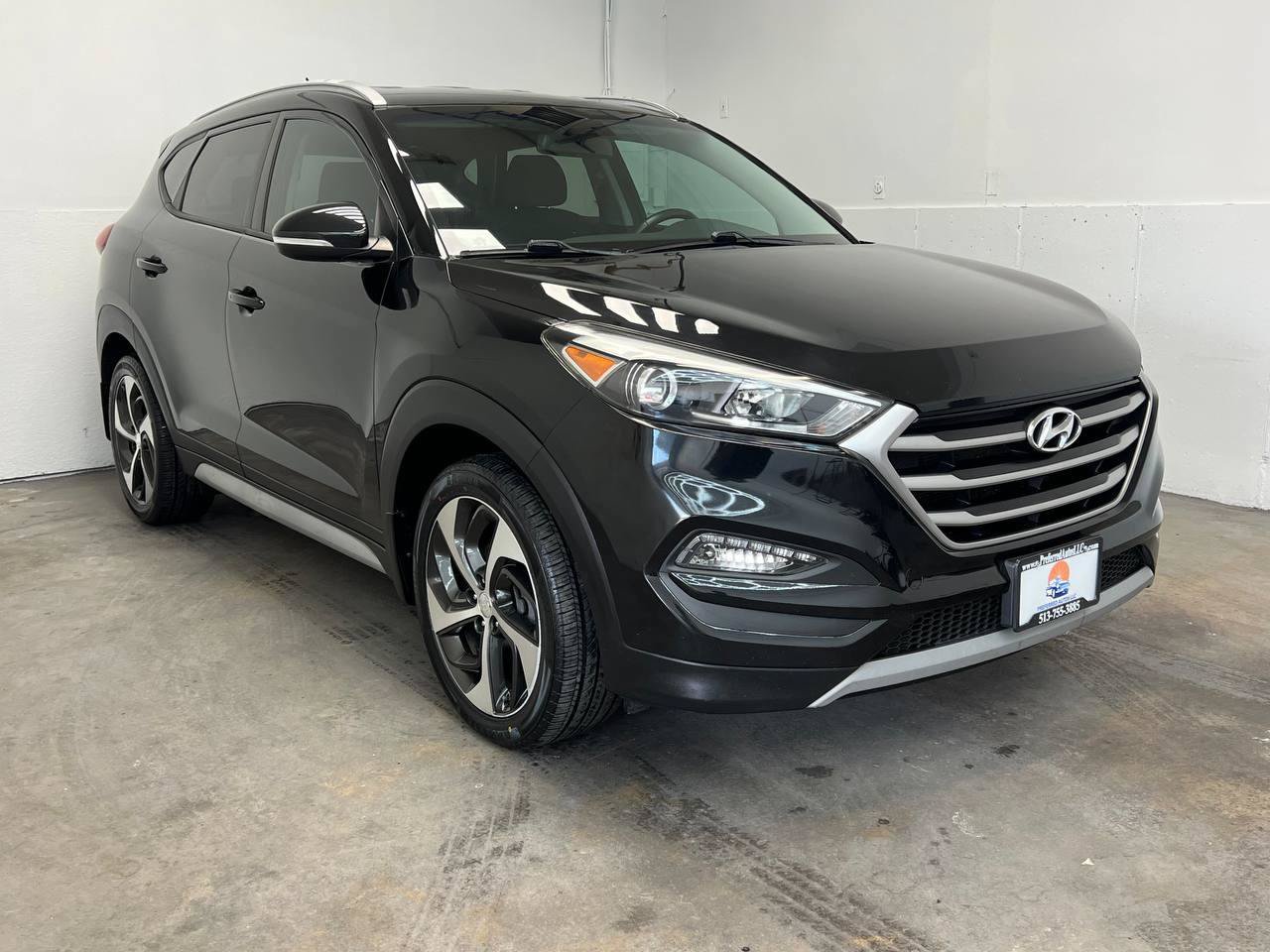 Used 2017 Hyundai Tucson Sport AWD/4WD image 3