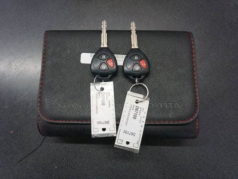 Used 2018 Toyota 4Runner TRD Off-Road Premium w/ Wilderness Package image 16