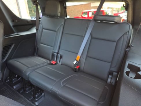 Used 2023 GMC Yukon Denali w/ Denali Reserve Package AWD/4WD image 23