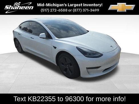 Used 2021 Tesla Model 3 Standard Range Plus RWD image 1