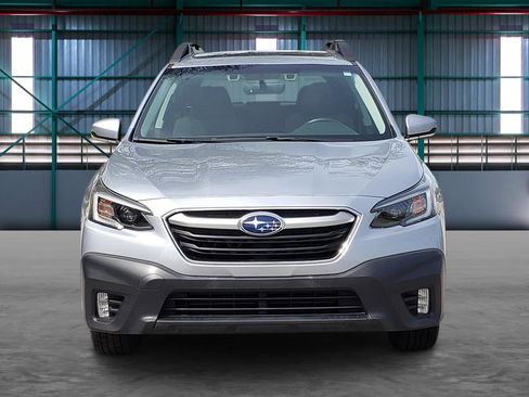 Used 2020 Subaru Outback Premium AWD/4WD image 7