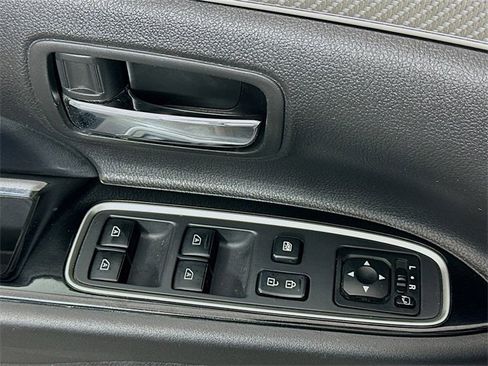 Used 2019 Mitsubishi Outlander GT image 18