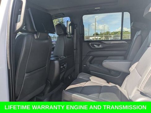 Used 2022 Chevrolet Suburban RST w/ Sport Performance Package RWD image 12