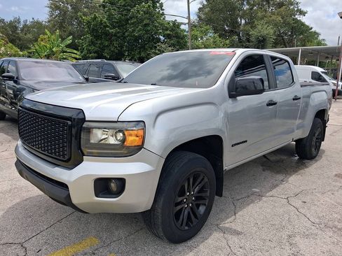 Used 2016 GMC Canyon SLT w/ Driver Alert Package RWD image 2