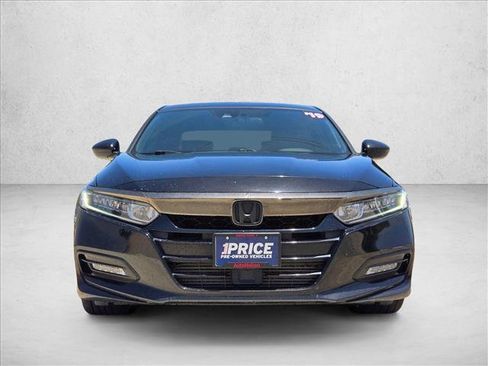Used 2019 Honda Accord Sport image 2