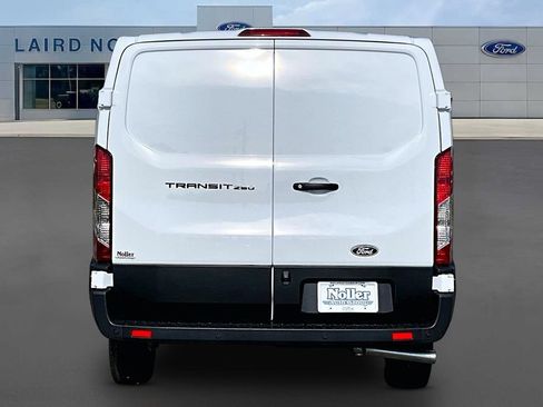New 2026 Ford Transit 250 Low Roof RWD image 4