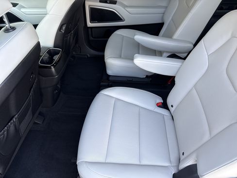 Used 2024 Kia Telluride S w/ S Sunroof Package FWD image 27