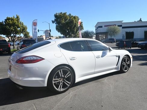 Used 2013 Porsche Panamera S image 10