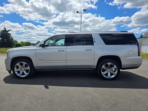 Used 2018 GMC Yukon XL Denali w/ Denali Ultimate Package AWD/4WD image 3