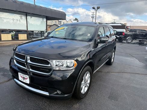 Used 2011 Dodge Durango Crew w/ Entry Nav/Commuter Group image 2