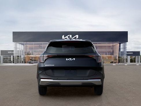 New 2026 Kia Sportage LX FWD image 6