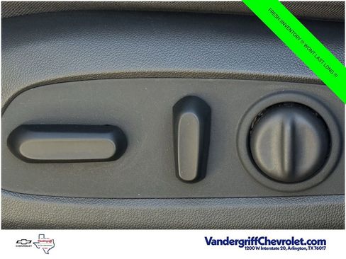 Used 2023 Chevrolet TrailBlazer LT FWD image 22