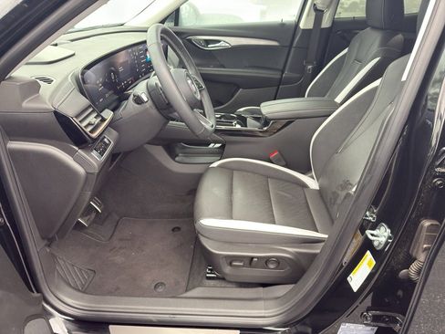 New 2025 Buick Envision Sport Touring image 8