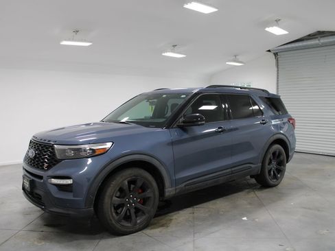 Used 2021 Ford Explorer ST w/ Equipment Group 401A AWD/4WD image 4
