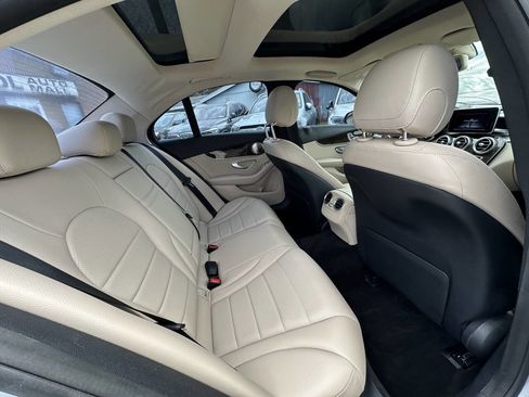 Used 2015 Mercedes-Benz C 300 4MATIC Sedan image 15