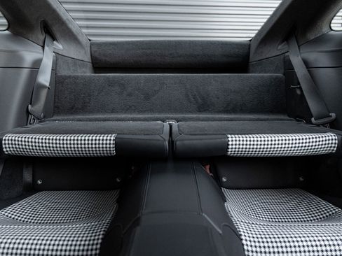 Certified 2023 Porsche 911 Sport Classic RWD image 33