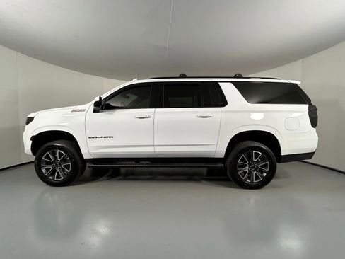 Used 2022 Chevrolet Suburban Z71 image 4