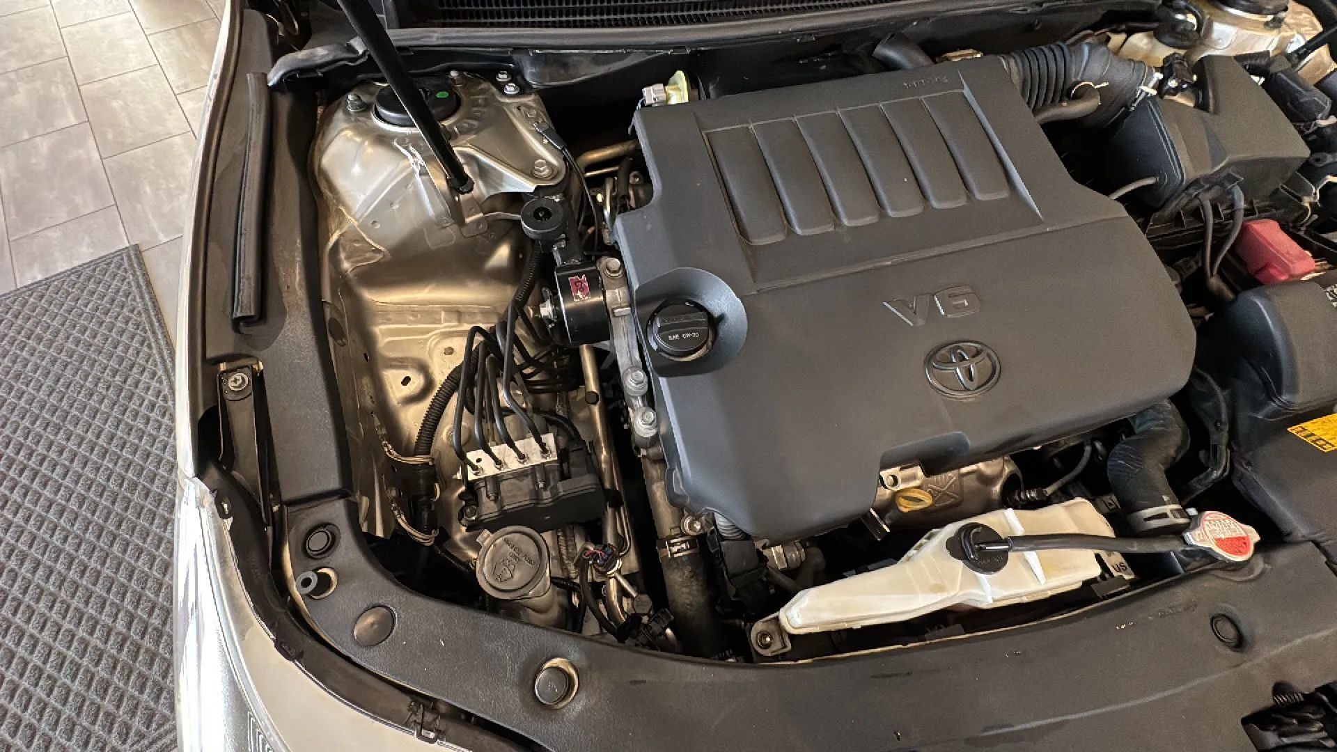 Used 2015 Toyota Avalon XLE FWD image 55