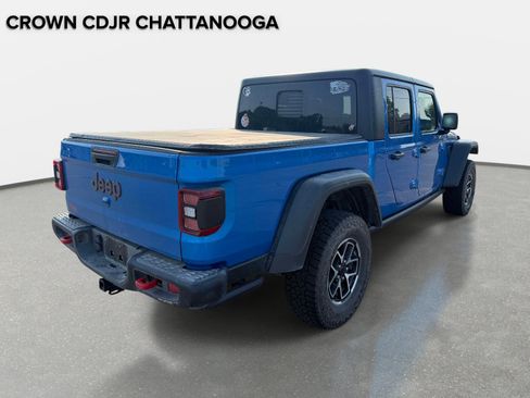 Certified 2025 Jeep Gladiator Rubicon w/ Convenience Group AWD/4WD image 5