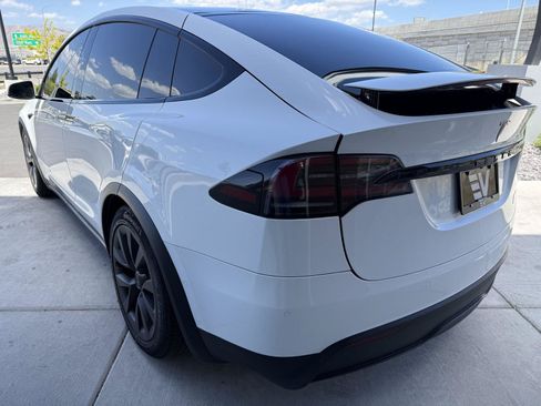 Used 2022 Tesla Model X Plaid AWD/4WD image 6