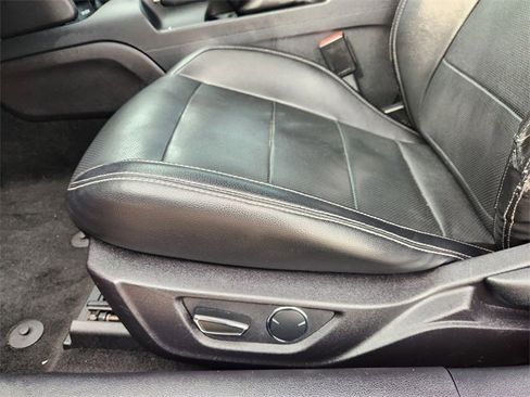 Used 2017 Ford Mustang GT Premium image 29