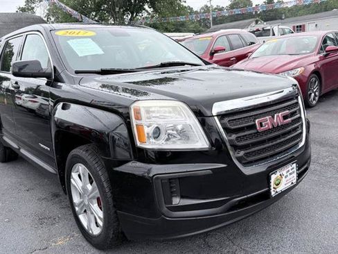 Used 2017 GMC Terrain SLE FWD image 4