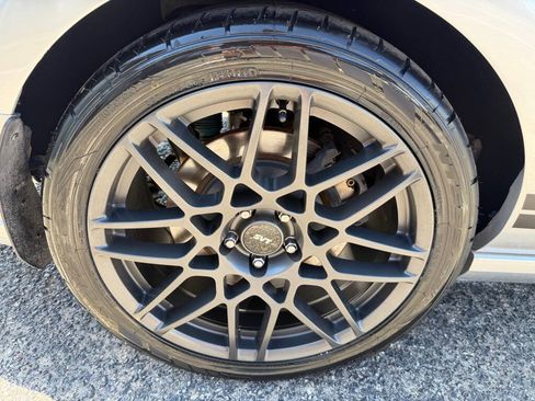 Used 2014 Ford Mustang Shelby GT500 w/ Equipment Group 821A RWD image 42
