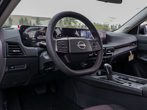 New 2026 Nissan Sentra SR w/ Floor Mat Package image 15