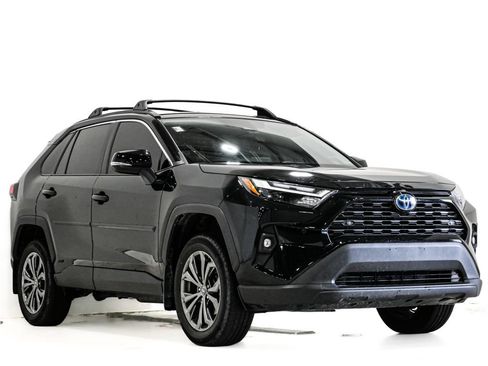 Used 2023 Toyota RAV4 XLE Premium AWD/4WD image 1