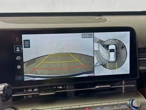 Used 2025 Hyundai Kona Limited image 10