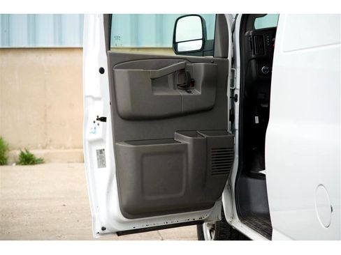 Used 2019 Chevrolet Express 2500 w/ Driver Convenience Package RWD image 22