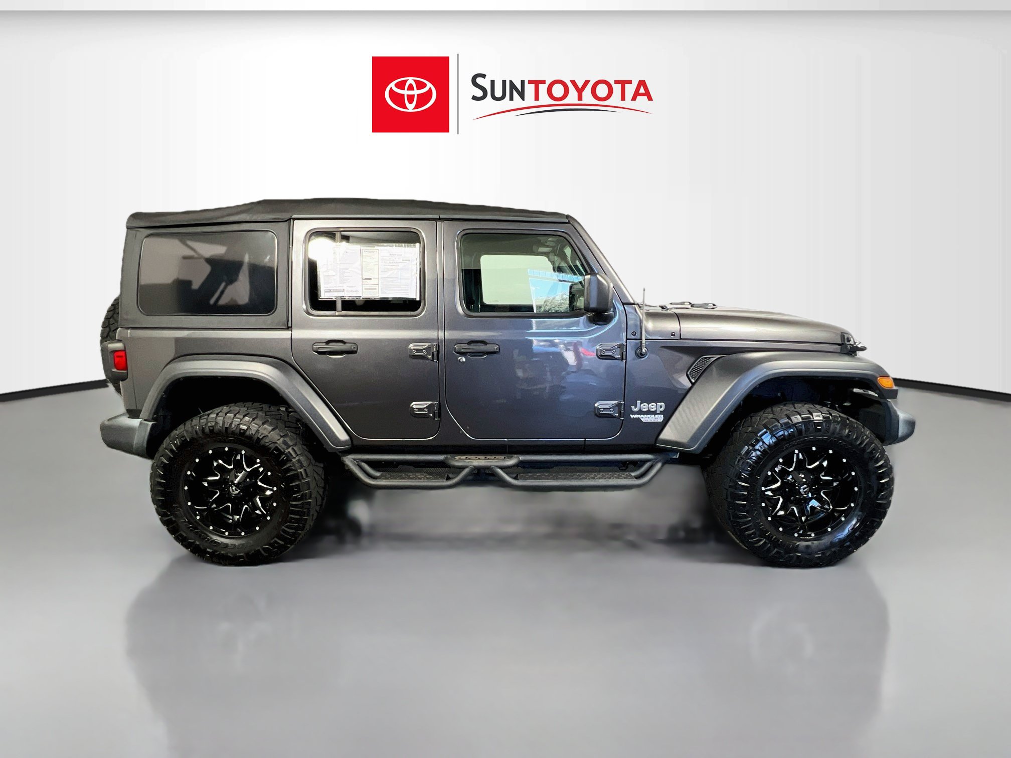 Used 2020 Jeep Wrangler Unlimited Sport S AWD/4WD image 2