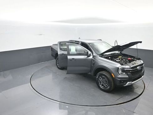New 2026 Ford Ranger XLT w/ Equipment Group 301A High image 33