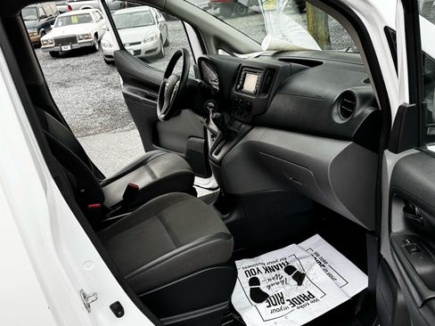 Used 2019 Nissan NV200 SV w/ Navigation Package FWD image 15
