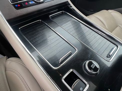 Used 2023 Lincoln Aviator Reserve w/ Equipment Group 201A image 27