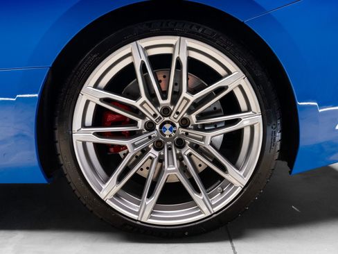 Used 2026 BMW M2 w/ Lighting Package RWD image 40
