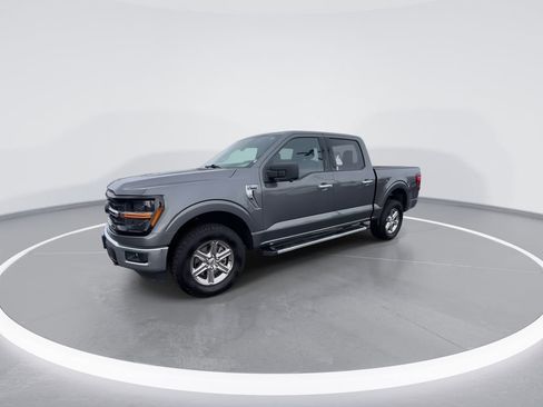 Used 2024 Ford F150 XLT image 4