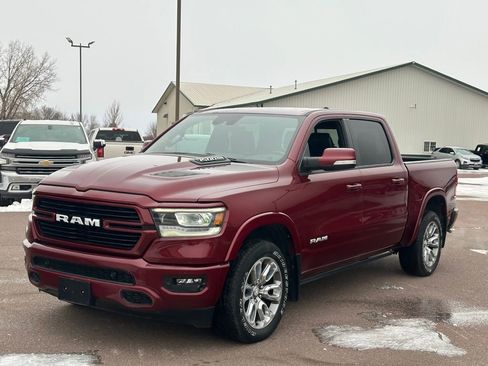 Used 2022 RAM 1500 Laramie w/ Sport Appearance Package image 4