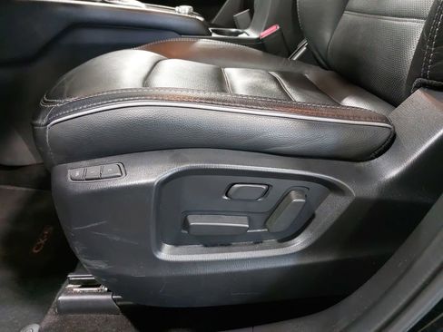 Used 2025 MAZDA CX-5 AWD 2.5 S w/ Preferred Package image 41