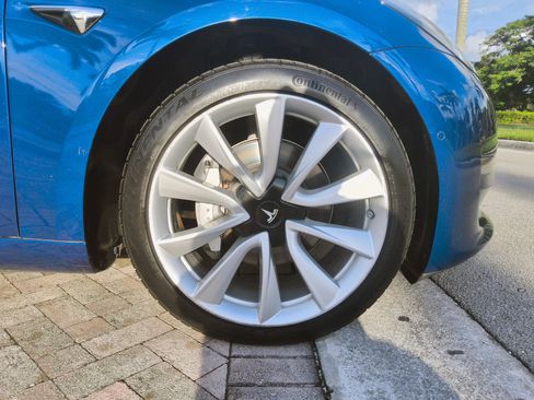 Used 2019 Tesla Model 3 RWD image 41